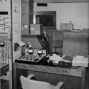 266719_162412347157259_4580781_o-300×300 Charles Trenet